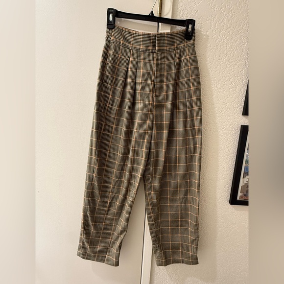 Urban Outfitters Paige High Waist Trousers Size Small- Black‎ and Tan - Picture 2 of 7